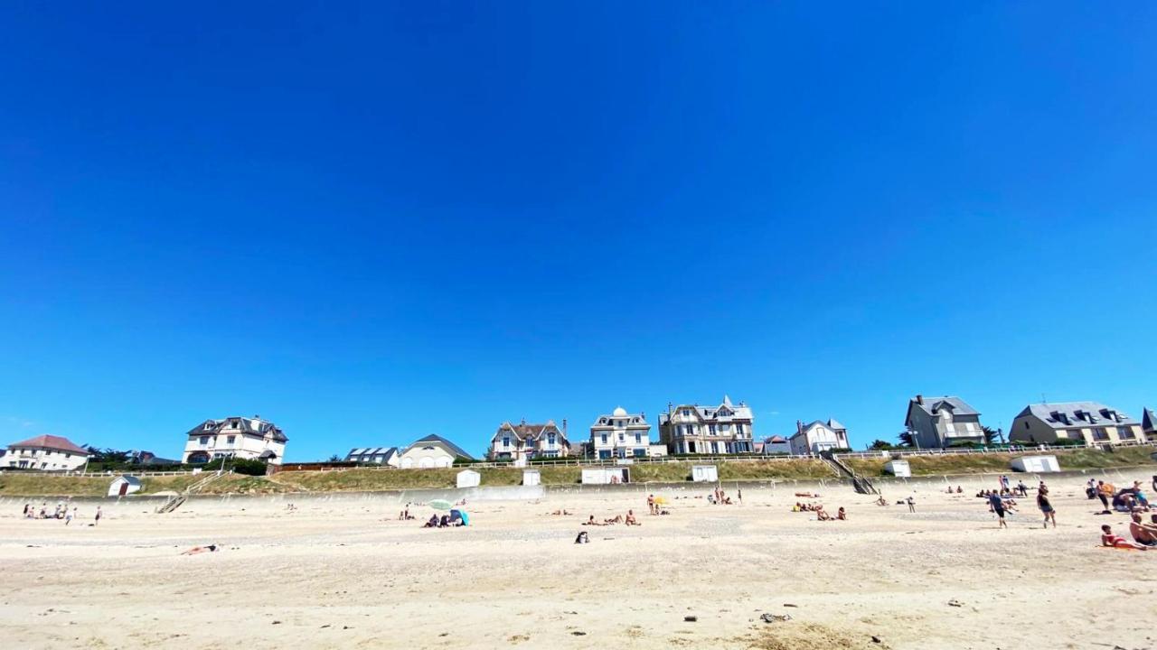 Maison De La Besliere Meuble De Tourisme 2 Etoiles Folligny 外观 照片