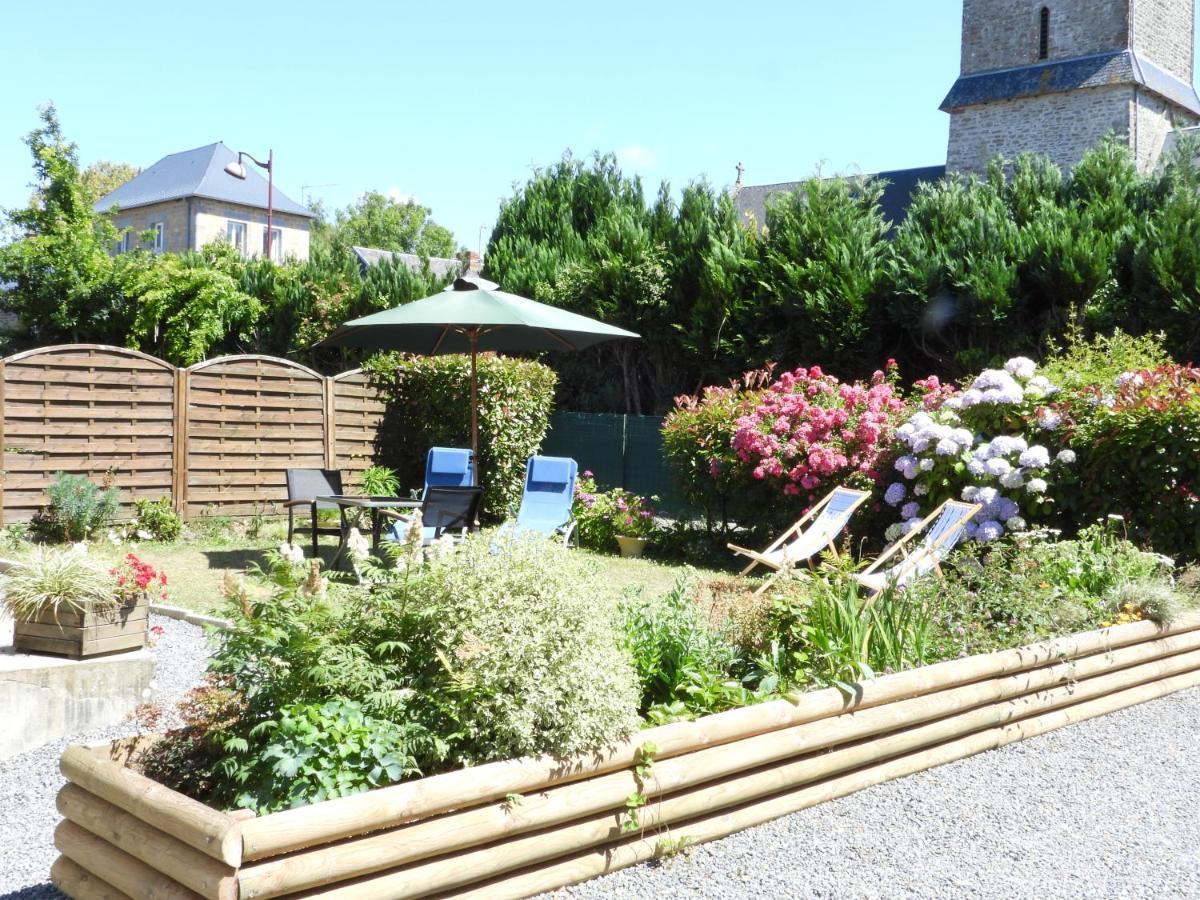 Maison De La Besliere Meuble De Tourisme 2 Etoiles Folligny 外观 照片